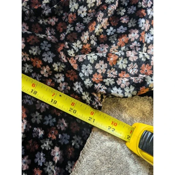 Madewell Velvet Tulip-Sleeve Ruffle Top in Petite Blooms Plus SZ Large - Picture 8 of 10